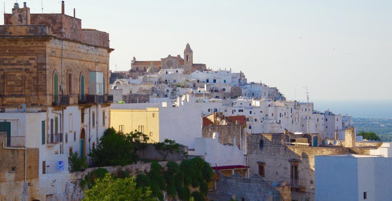 דירות וילאנובה די אוסטוני Terrazza Sul Mare מראה חיצוני תמונה
