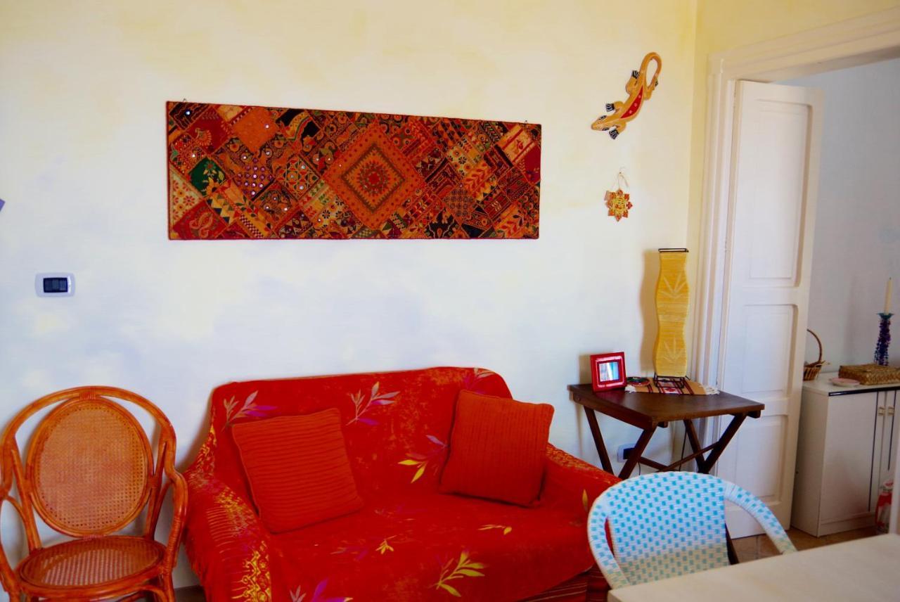 דירות וילאנובה די אוסטוני Terrazza Sul Mare מראה חיצוני תמונה