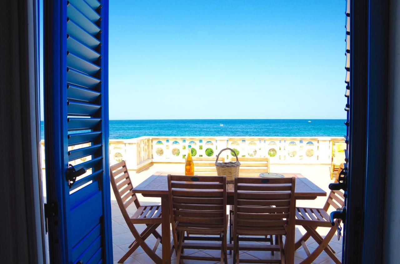 דירות וילאנובה די אוסטוני Terrazza Sul Mare מראה חיצוני תמונה