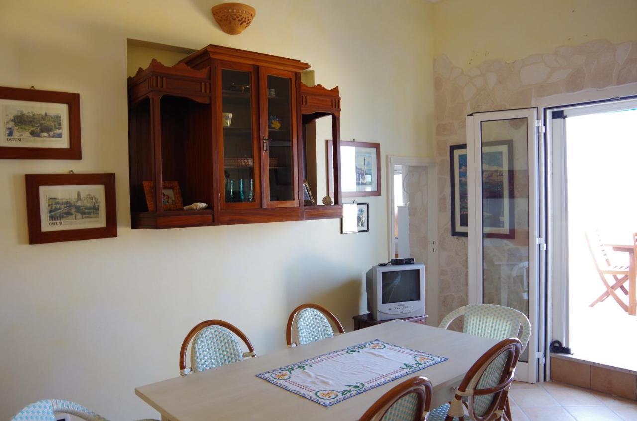 דירות וילאנובה די אוסטוני Terrazza Sul Mare מראה חיצוני תמונה